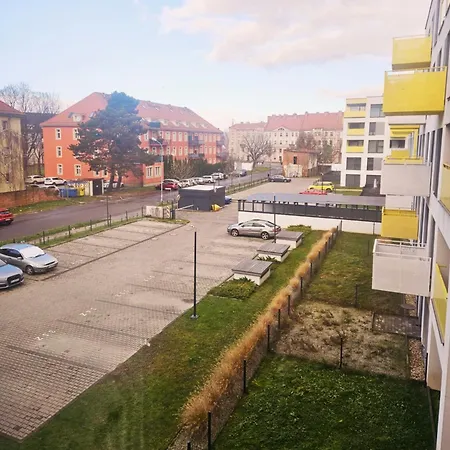 Justinrent Zolnierska 12 Appartamento Legnica