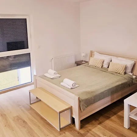 Justinrent żołnierska 12 * Legnica