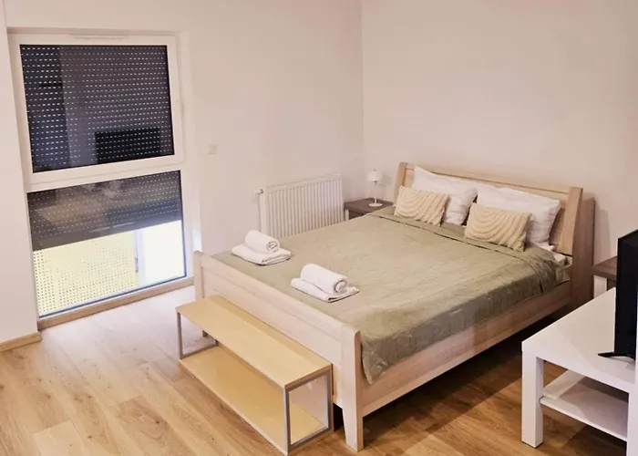 Justinrent Zolnierska 12 * Legnica