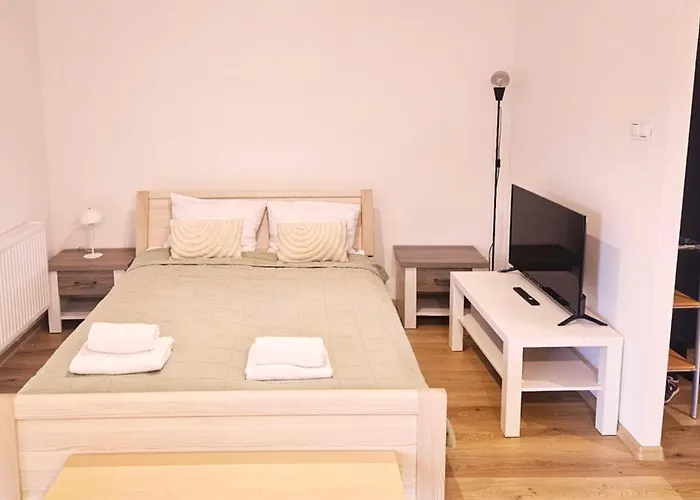 Justinrent Zolnierska 12