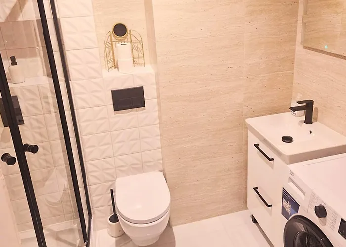 Justinrent Zolnierska 12 *